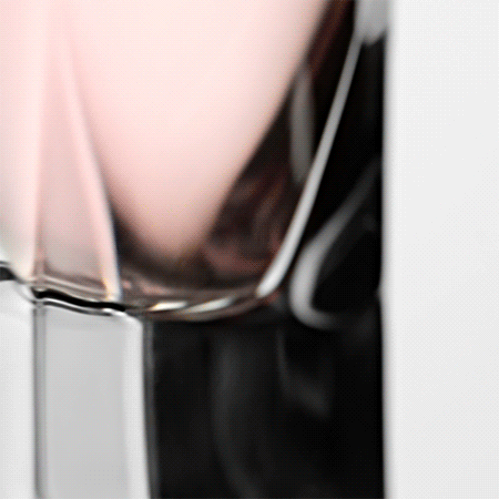 Video of a 100 ml Sultry Rose bottle rotating.